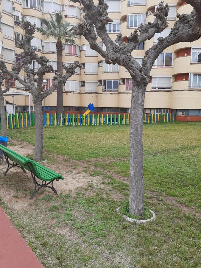 La Pineda Beach Studio Near Port Aventura Apartment Exterior photo